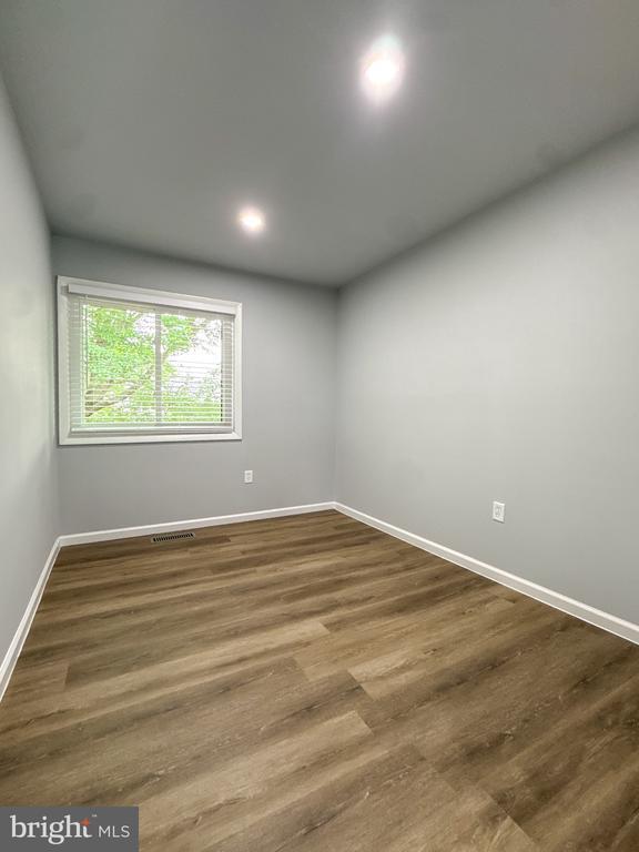 Building Photo - 3036 Virginia Dare Ct