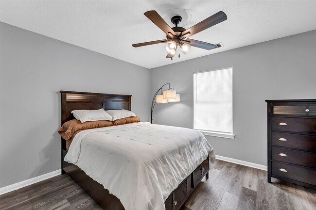 Building Photo - 3925 Lowden St