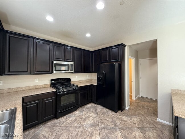 Building Photo - 4512 Simple Promise Ct