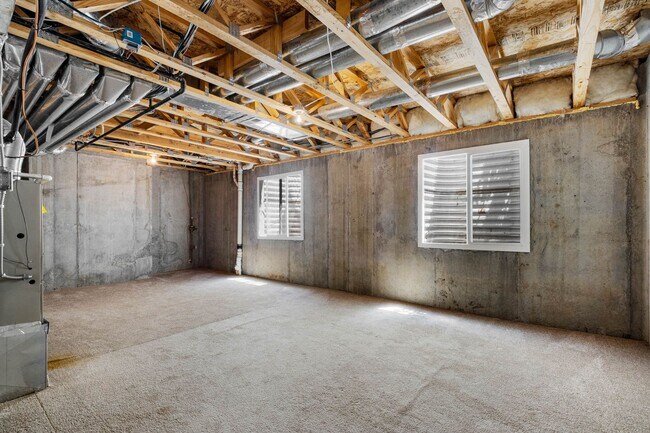 Building Photo - Spacious Townhome in Cherry Creek School District