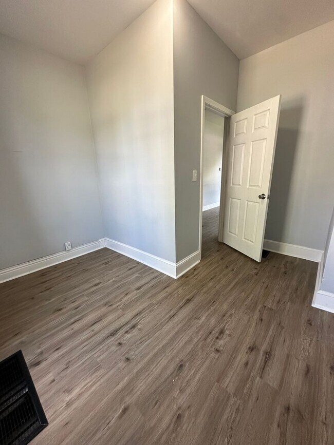 Building Photo - ?? Spacious 3BR/2BA Home in Lafayette – Pe...