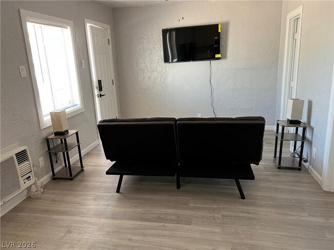 Building Photo - 1401 S Casino Center Blvd