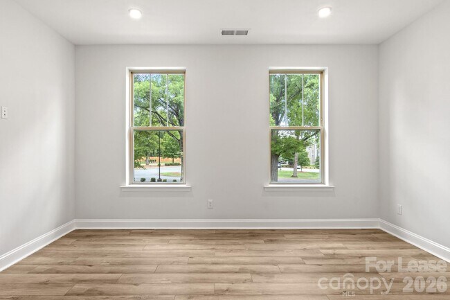 Building Photo - 120 Judson Ave