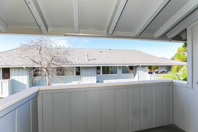 Building Photo - WAIPIO GENTRY: 2-BED, 1-BATH, 1-PARKING NOW AVAILABLE !