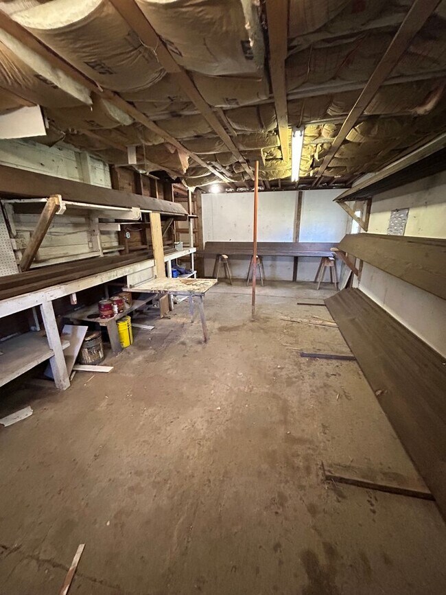 Building Photo - Beautiful 3 Bed, 2 Bath Home in Columbia Falls, MT - Close to Glacier National Park