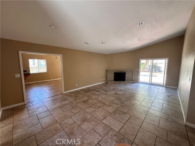 Building Photo - 1299 Dogwood St