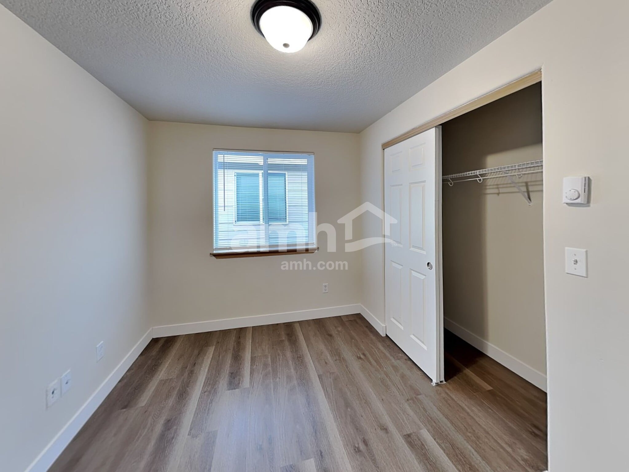 Building Photo - 465 Donna Dr