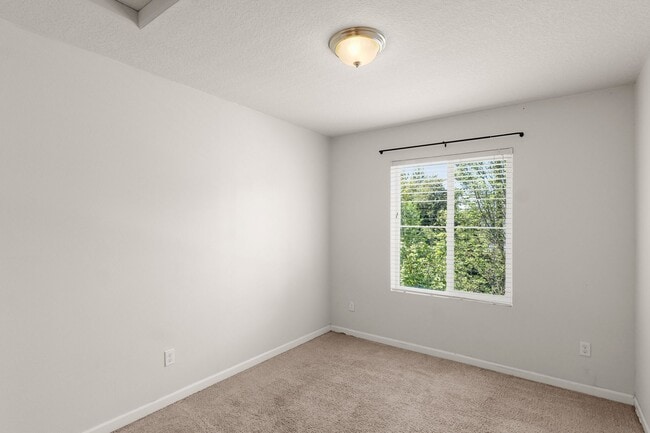 Building Photo - 17222 SW 120th Pl
