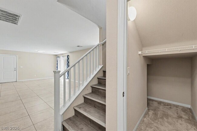 Building Photo - 9912 Blue Villa Ct