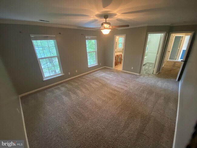 Building Photo - 23 Stoneridge Ct
