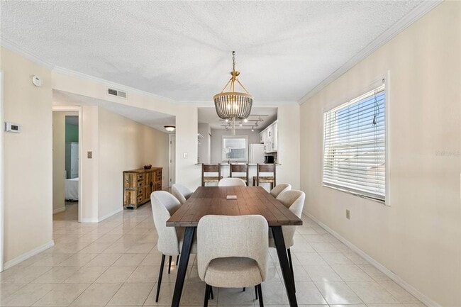 Building Photo - 719 Pinellas Bayway S