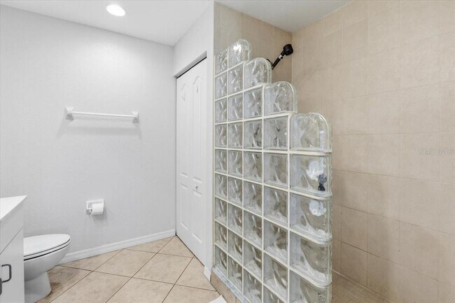 Building Photo - 8101 Memory Ln