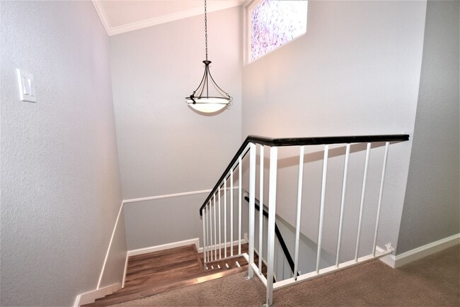 Building Photo - 5030 Greenberry Dr
