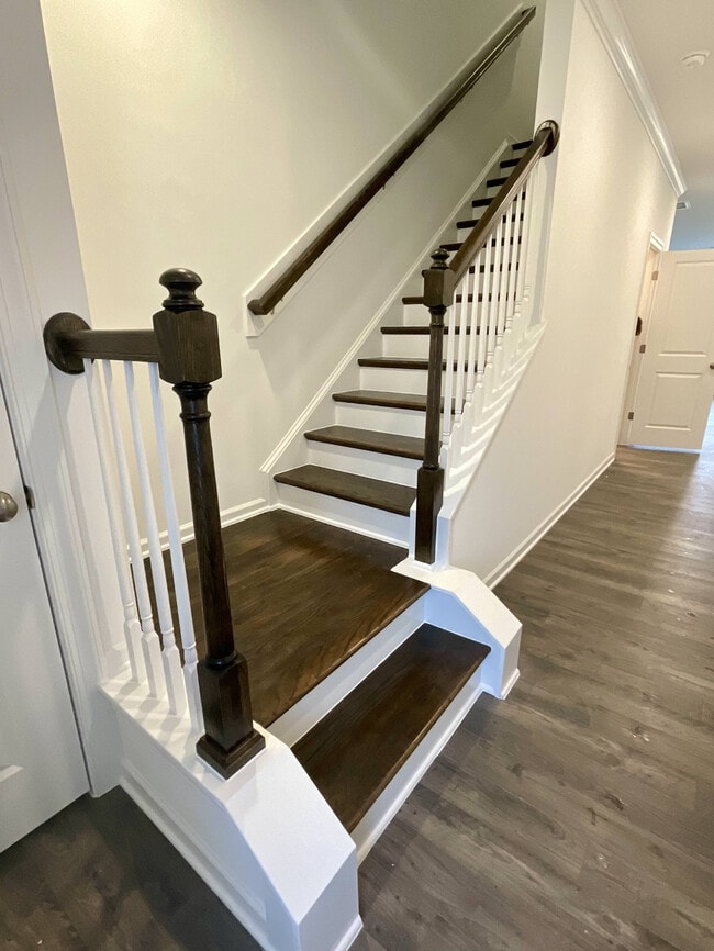 Oak Stairs - 235 Sweetbay Tree Dr