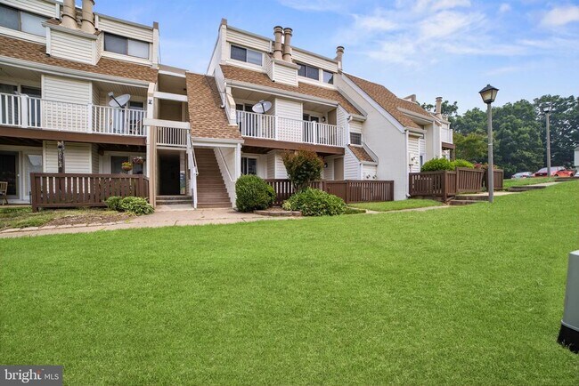 Building Photo - 1058 Norwood Ct