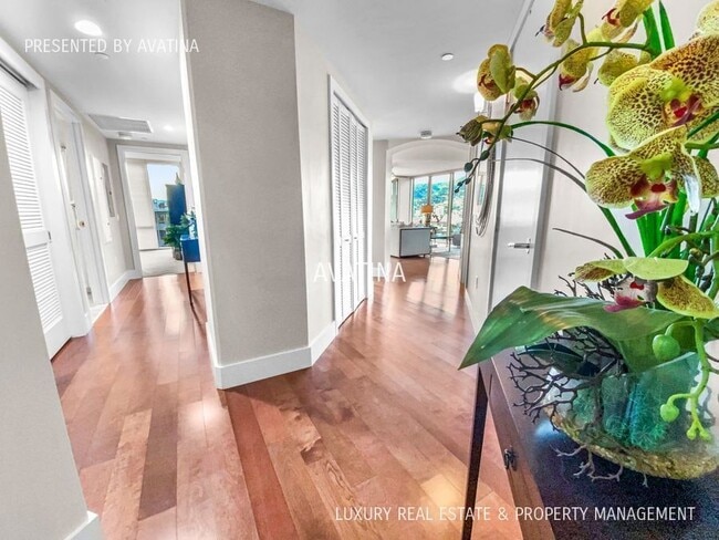 Building Photo - 1837 Kalakaua Ave