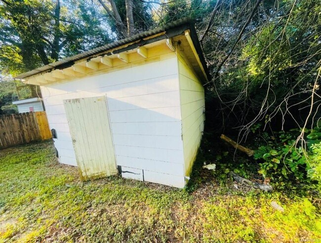 Building Photo - 2507 Palmetto St