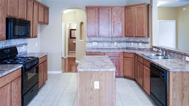 Building Photo - 15206 Bartlett Landing Dr