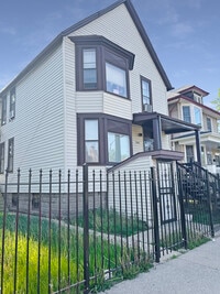 Building Photo - 11014 S State St
