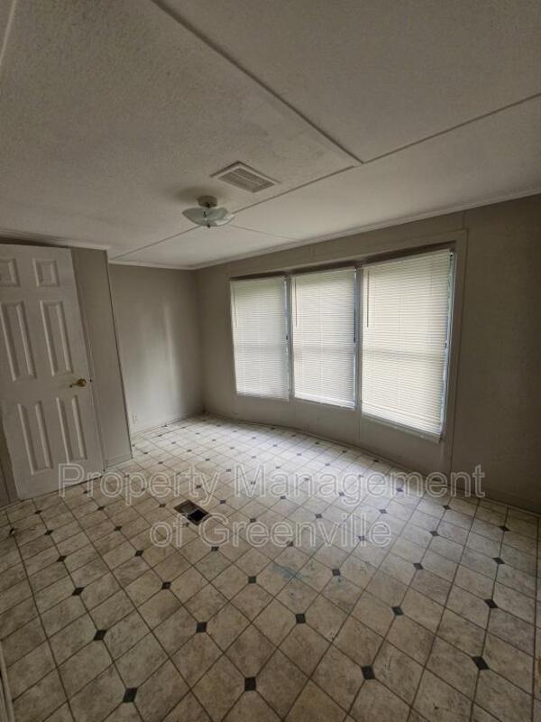 Building Photo - 146 Duncanwood Dr