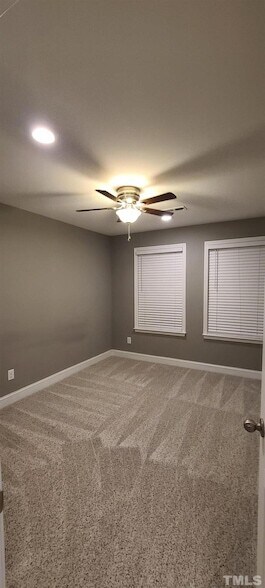 Building Photo - 529 Buhrstone Dr