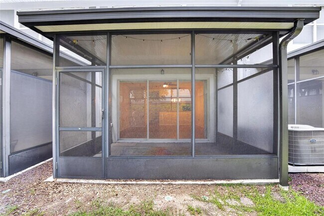 Building Photo - 10137 Pink Palmata Ct