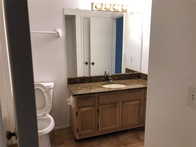 Building Photo - 482 N Pin Oak Pl