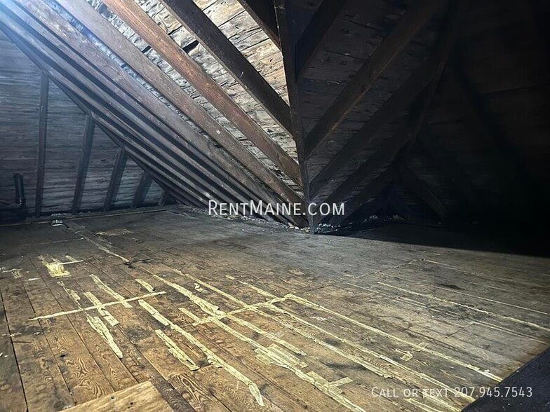 Building Photo - 99 Sanford St