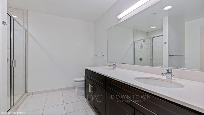 Building Photo - 1 bedroom in Chicago IL 60642