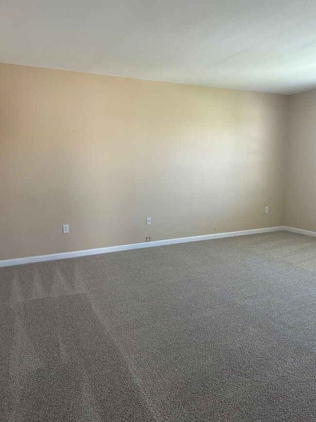 Building Photo - 39 Westhaven Meadows Dr