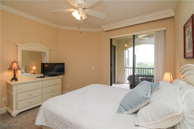 Building Photo - 7024 Pelican Bay Blvd