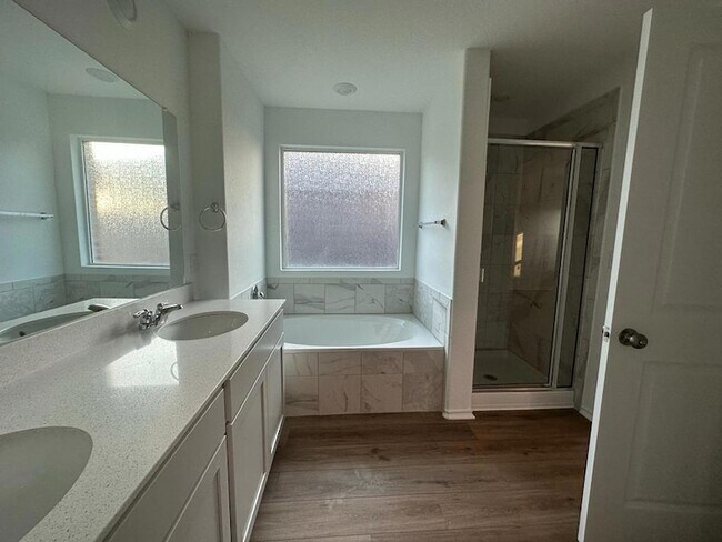 Building Photo - 408 Golden Grove Pkwy