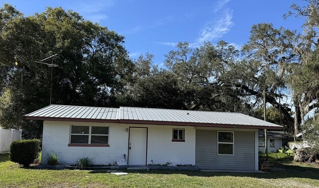 Primary Photo - Recently Remodeled 2BR/1BA Zephyrhills Home, Water & Sewer Included w/Rent