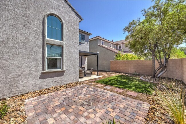 Building Photo - 2254 Cast Pebble Dr