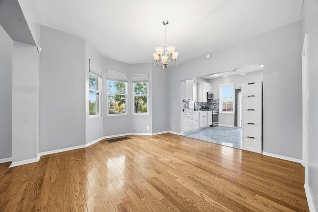 Building Photo - 11224 S Hermosa Ave