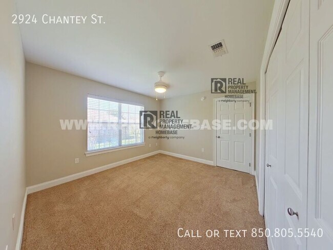 Building Photo - 2924 Chantey St