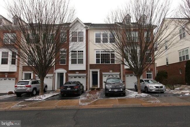 Primary Photo - 20475 Greymont Terrace