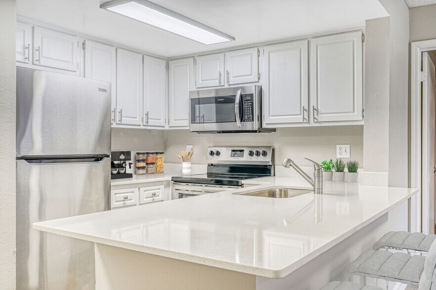 Alexander Pointe 2121 Burwick Ave Orange Park FL 32073 Apartment Finder