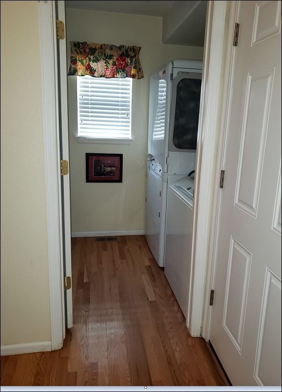 LAUNDRY ROOM - 13935 Dogleg Ln