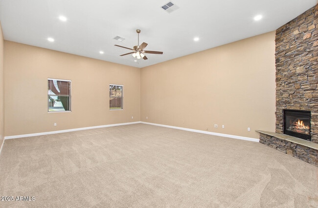 Building Photo - 13930 E Vallejo St