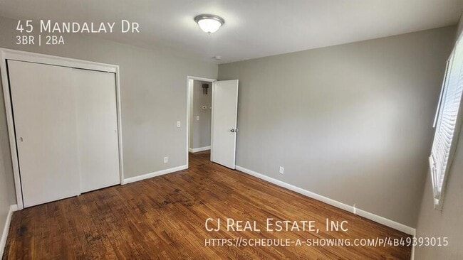 Building Photo - 45 Mandalay Dr