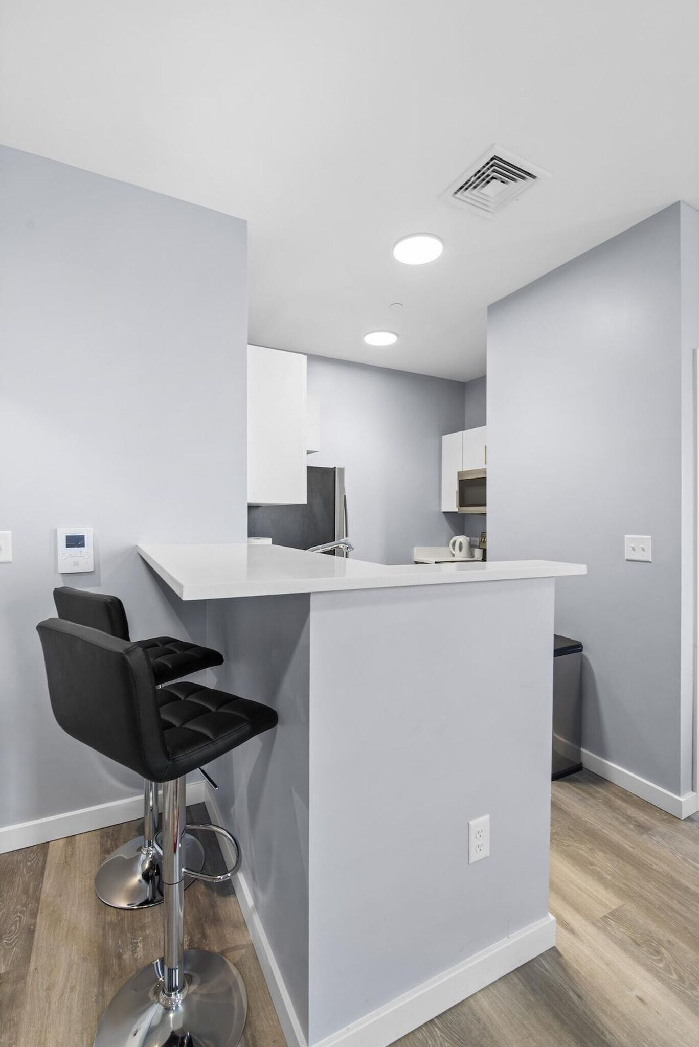 Building Photo - 95 Broadway-SI ID1240372P