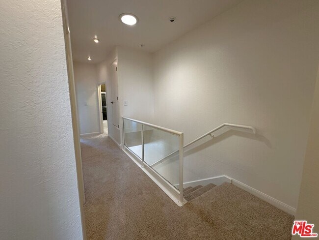 Building Photo - 8025 Redlands St