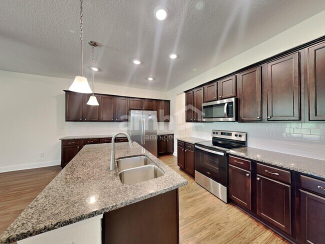 Building Photo - 1889 Silver Point