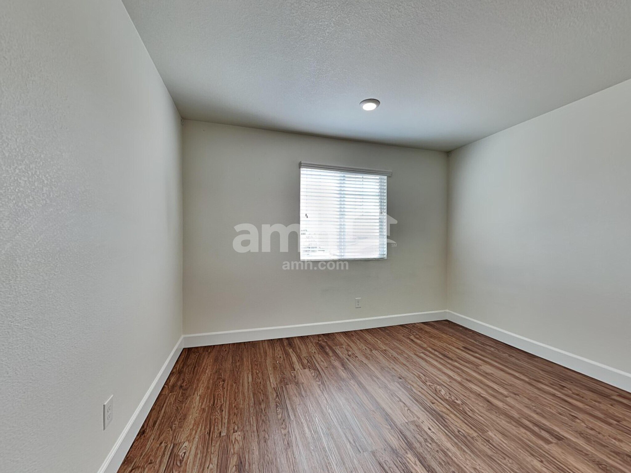 Building Photo - 1609 Viaggio Ave
