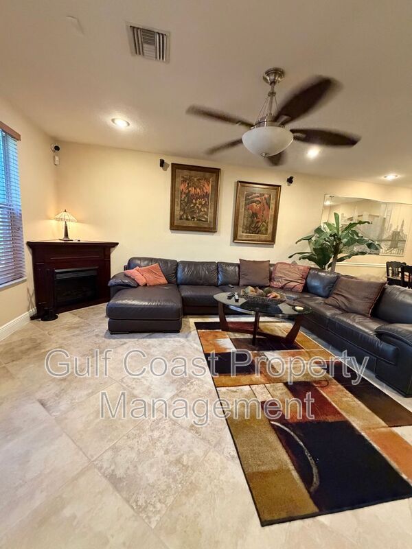 Building Photo - 17560 Brickstone Loop