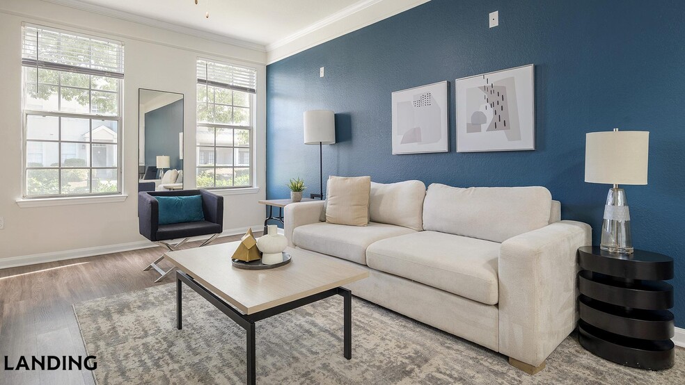 Building Photo - 2801 Biltmore Park Dr