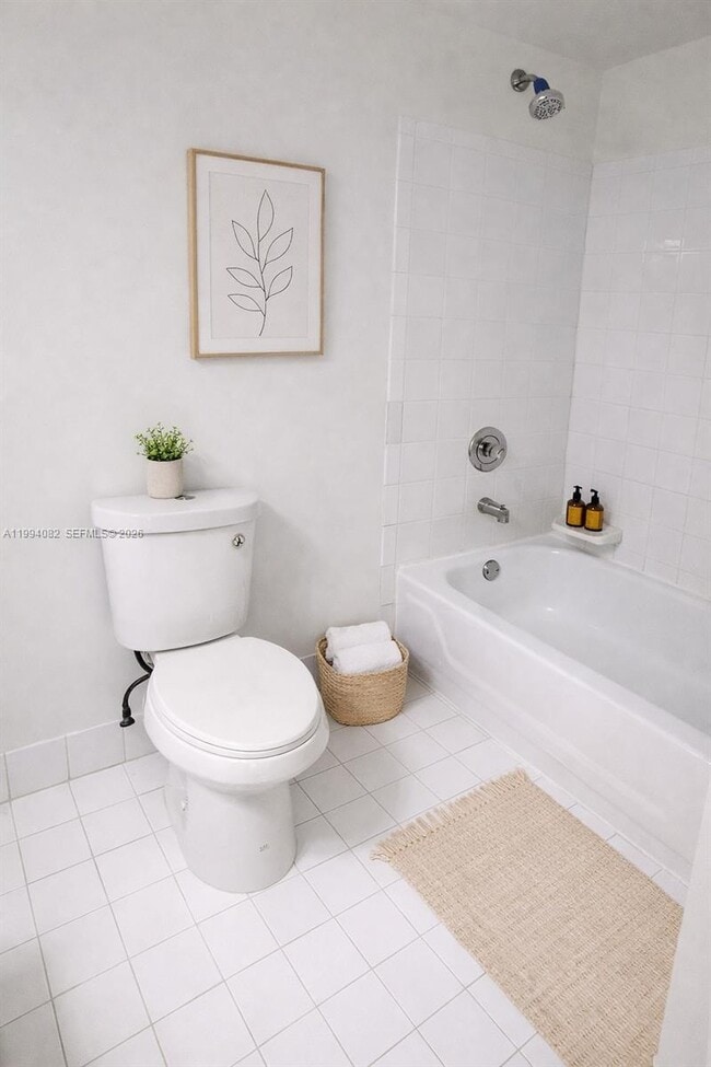 Building Photo - 440 S Park Rd