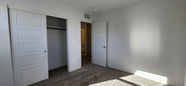 Building Photo - 10713 Norfolk View Ct