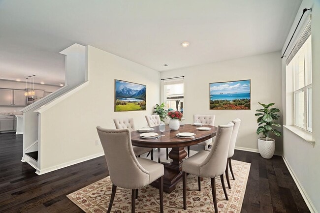 Building Photo - Cozy Living in The Ponds